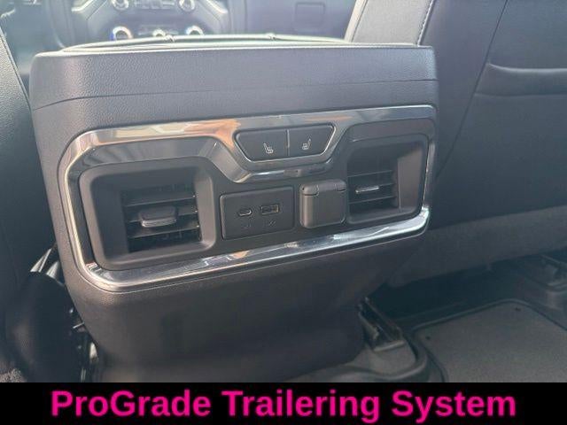2021 GMC Sierra 1500 Crew Cab Short Box 4-Wheel Drive AT4