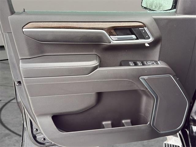 2022 GMC Sierra 1500 Crew Cab Short Box 4-Wheel Drive Elevation 3SB