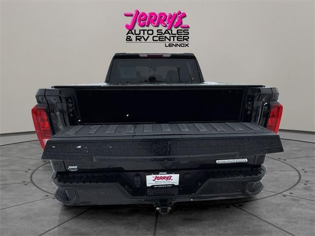 2022 GMC Sierra 1500 Crew Cab Short Box 4-Wheel Drive Elevation 3SB