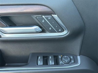 2022 GMC Sierra 1500 Crew Cab Short Box 4-Wheel Drive SLT