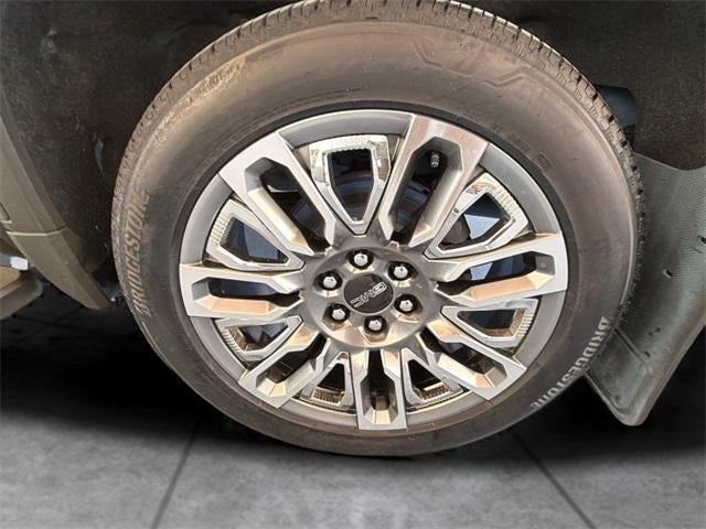 2022 GMC Sierra 1500 Crew Cab Short Box 4-Wheel Drive SLT