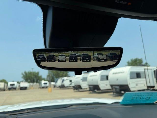 2022 GMC Sierra 1500 Crew Cab Standard Box 4-Wheel Drive AT4