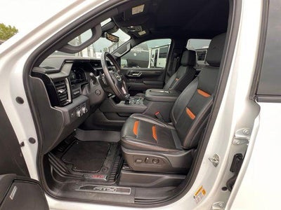 2022 GMC Sierra 1500 Crew Cab Standard Box 4-Wheel Drive AT4