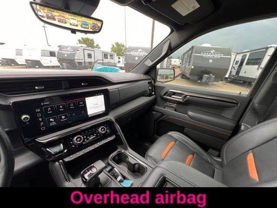 2022 GMC Sierra 1500 Crew Cab Standard Box 4-Wheel Drive AT4
