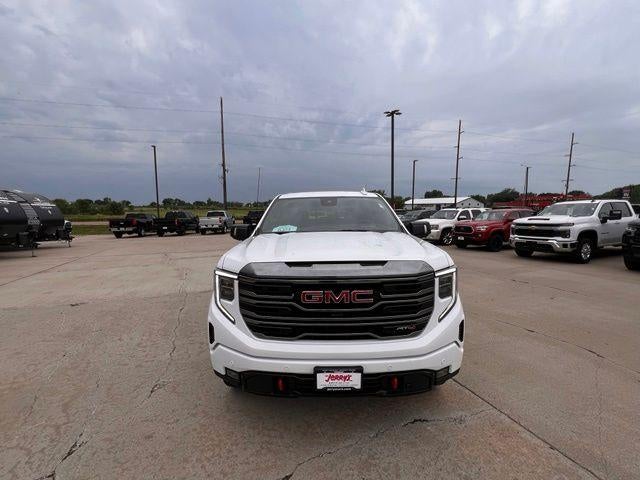 2022 GMC Sierra 1500 Crew Cab Standard Box 4-Wheel Drive AT4
