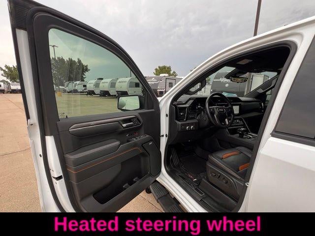 2022 GMC Sierra 1500 Crew Cab Standard Box 4-Wheel Drive AT4