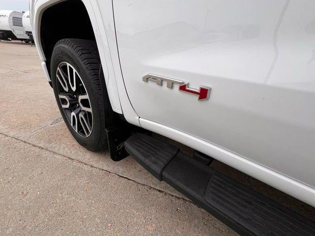 2022 GMC Sierra 1500 Crew Cab Standard Box 4-Wheel Drive AT4