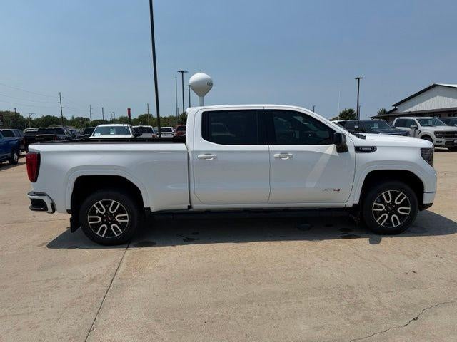 2022 GMC Sierra 1500 Crew Cab Standard Box 4-Wheel Drive AT4