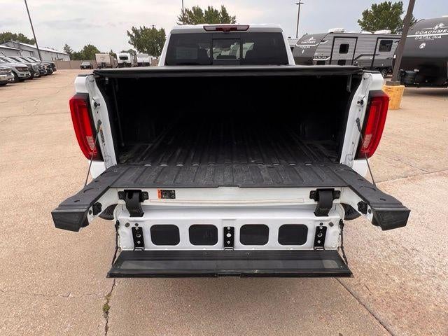 2022 GMC Sierra 1500 Crew Cab Standard Box 4-Wheel Drive AT4