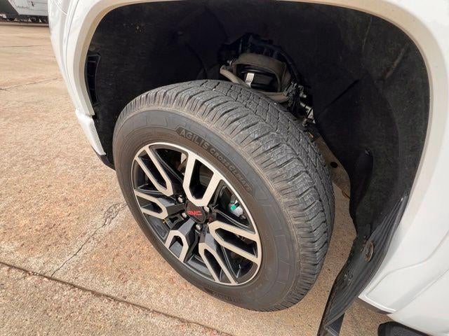 2022 GMC Sierra 1500 Crew Cab Standard Box 4-Wheel Drive AT4