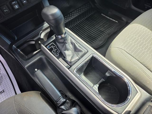 2018 Toyota Tacoma SR5 Double Cab 5' Bed V6 4x2 AT (GS)