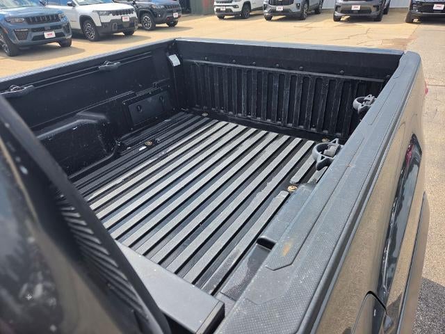 2018 Toyota Tacoma SR5 Double Cab 5' Bed V6 4x2 AT (GS)