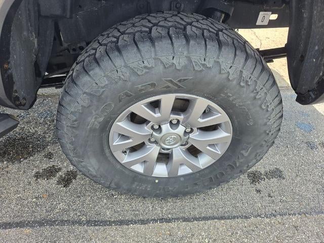 2018 Toyota Tacoma SR5 Double Cab 5' Bed V6 4x2 AT (GS)