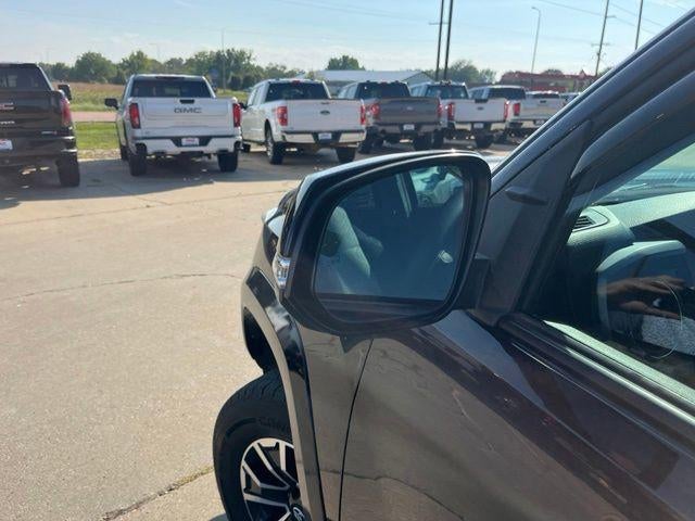 2020 Toyota Tacoma 4WD 4WD TRD Sport Double Cab 5' Bed V6 AT (Natl)