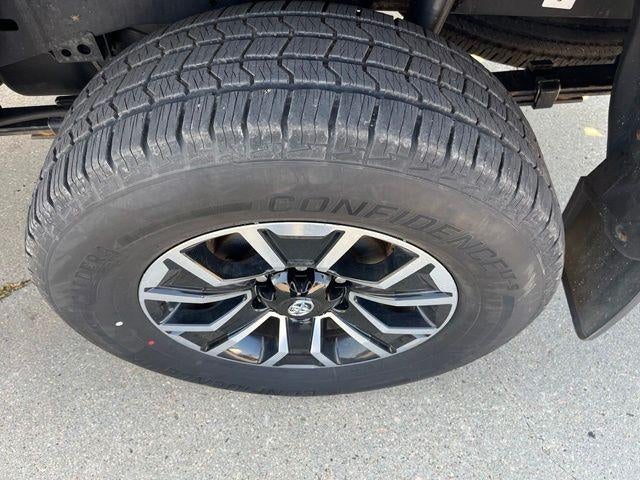 2020 Toyota Tacoma 4WD 4WD TRD Sport Double Cab 5' Bed V6 AT (Natl)