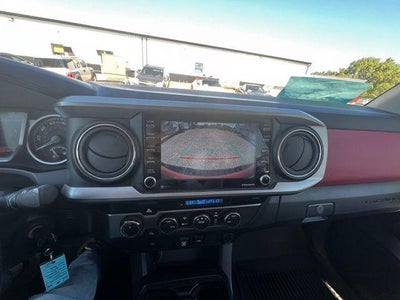 2021 Toyota Tacoma 4WD 4WD SR5 Double Cab 6' Bed V6 AT (Natl)