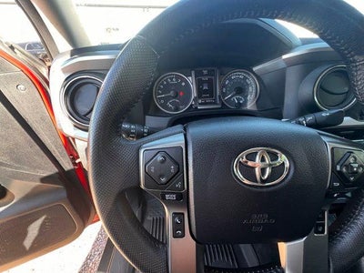 2021 Toyota Tacoma 4WD 4WD SR5 Double Cab 6' Bed V6 AT (Natl)