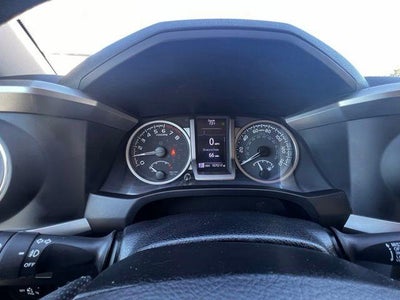 2021 Toyota Tacoma 4WD 4WD SR5 Double Cab 6' Bed V6 AT (Natl)