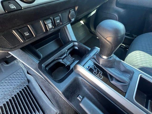 2021 Toyota Tacoma 4WD 4WD SR5 Double Cab 6' Bed V6 AT (Natl)