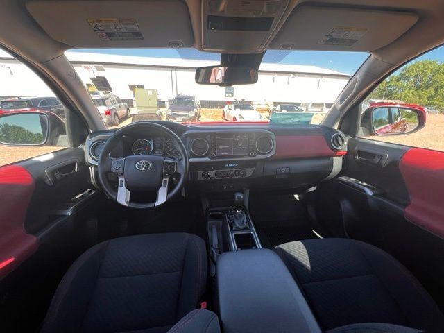 2021 Toyota Tacoma 4WD 4WD SR5 Double Cab 6' Bed V6 AT (Natl)