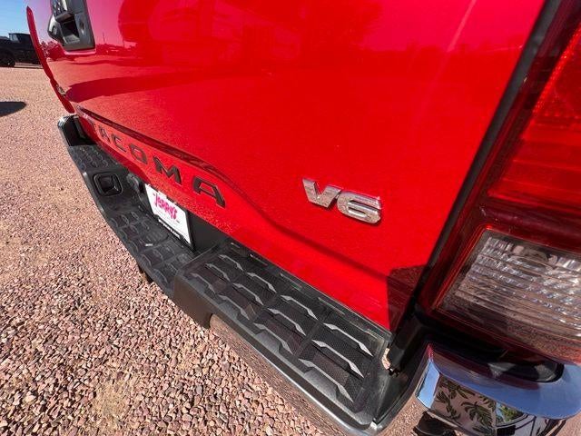 2021 Toyota Tacoma 4WD 4WD SR5 Double Cab 6' Bed V6 AT (Natl)