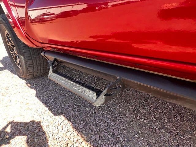 2021 Toyota Tacoma 4WD 4WD SR5 Double Cab 6' Bed V6 AT (Natl)