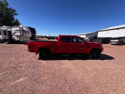 2021 Toyota Tacoma 4WD 4WD SR5 Double Cab 6' Bed V6 AT (Natl)