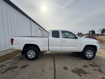 2022 Toyota Tacoma 2WD 2WD SR Access Cab 6' Bed I4 AT (GS)