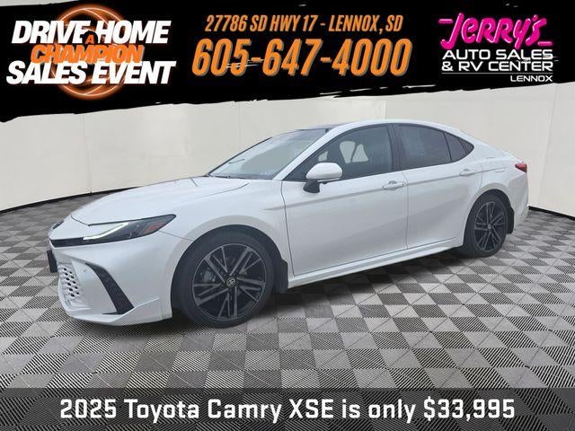 2025 Toyota Camry XSE AWD (Natl)