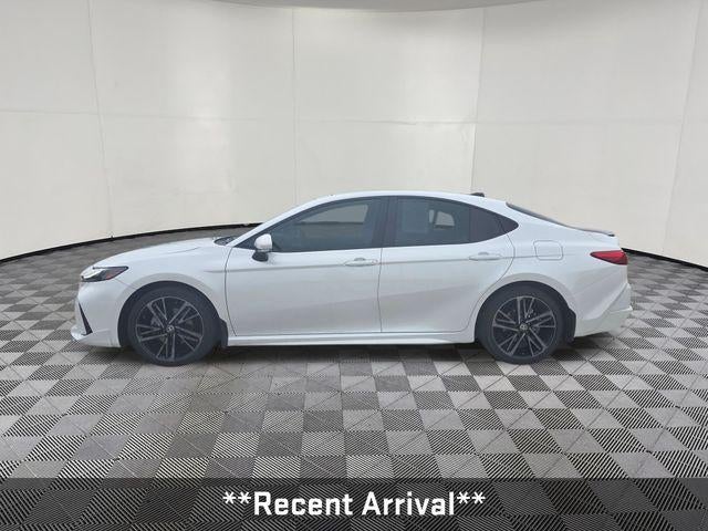 2025 Toyota Camry XSE AWD (Natl)
