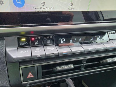 2025 Toyota Camry XSE AWD (Natl)