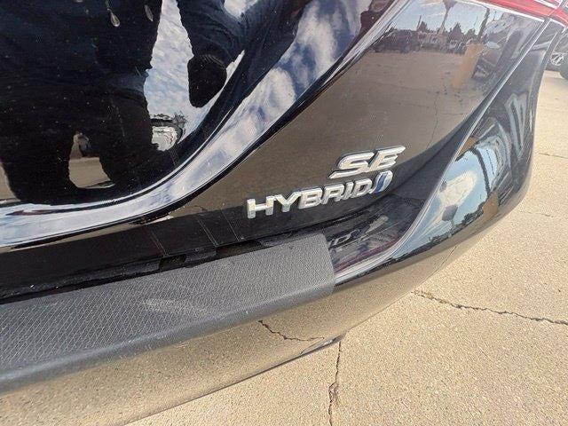 2022 Toyota Camry Hybrid SE CVT (Natl)