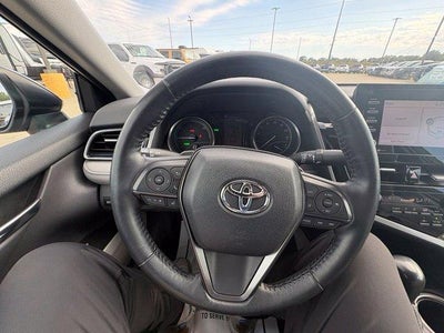 2022 Toyota Camry Hybrid SE CVT (Natl)