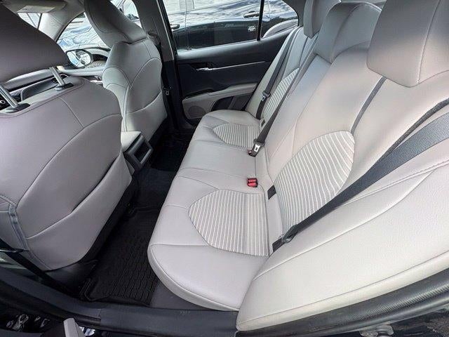 2022 Toyota Camry Hybrid SE CVT (Natl)