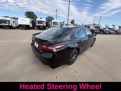 2022 Toyota Camry Hybrid SE CVT (Natl)
