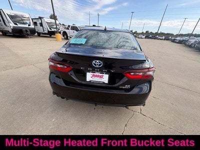 2022 Toyota Camry Hybrid SE CVT (Natl)