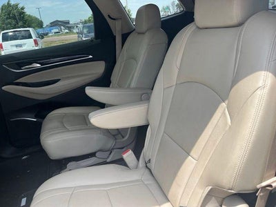 2019 Buick Enclave Essence AWD