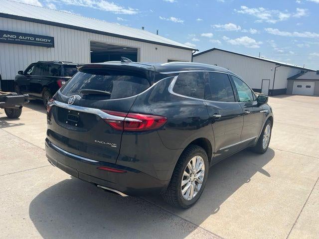2019 Buick Enclave Essence AWD