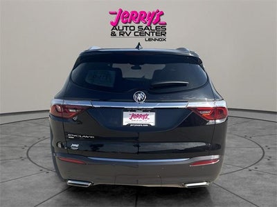 2023 Buick Enclave Essence AWD