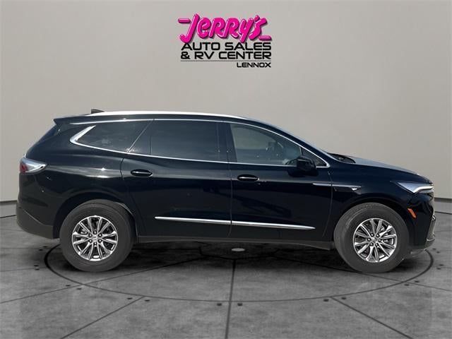 2023 Buick Enclave Essence AWD