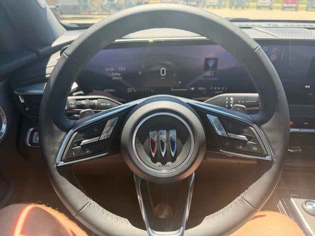 2025 Buick Enclave 4dr Avenir