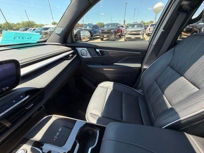 2025 Buick Enclave 4dr Avenir