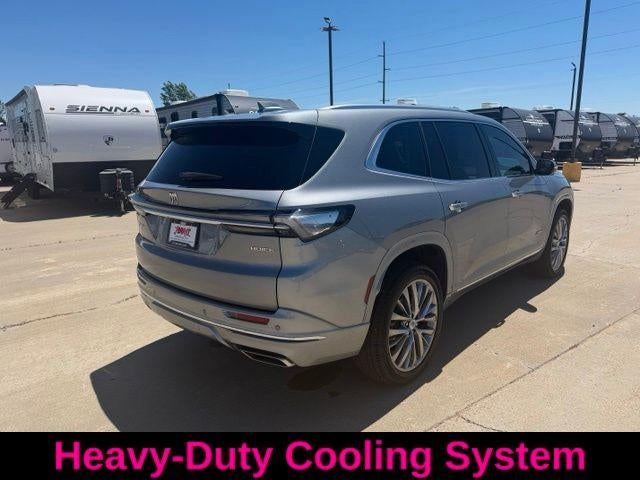 2025 Buick Enclave 4dr Avenir