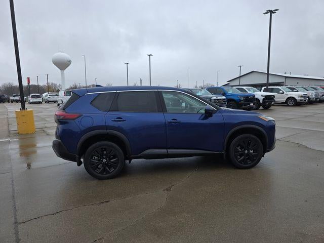 2021 Nissan Rogue AWD SV