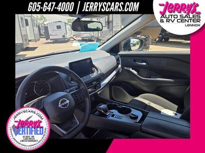 2025 Nissan Rogue AWD SV