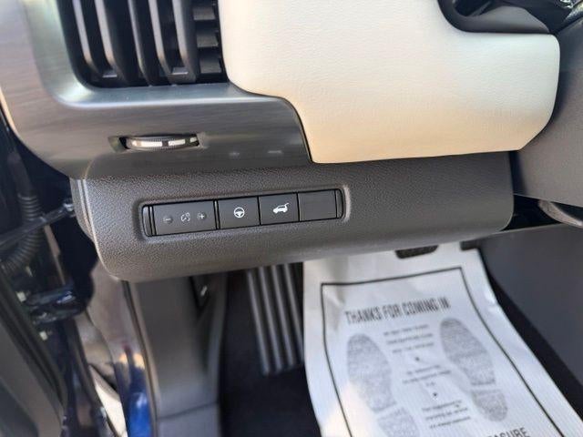 2026 Nissan Pathfinder SL 4WD