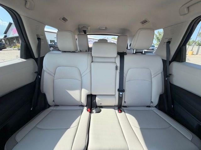 2026 Nissan Pathfinder SL 4WD
