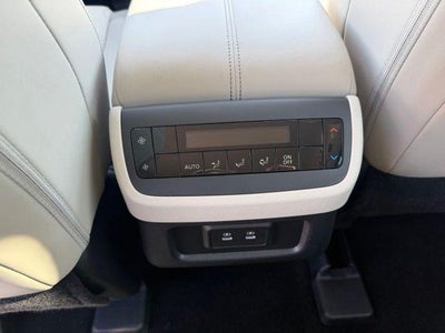 2026 Nissan Pathfinder SL 4WD