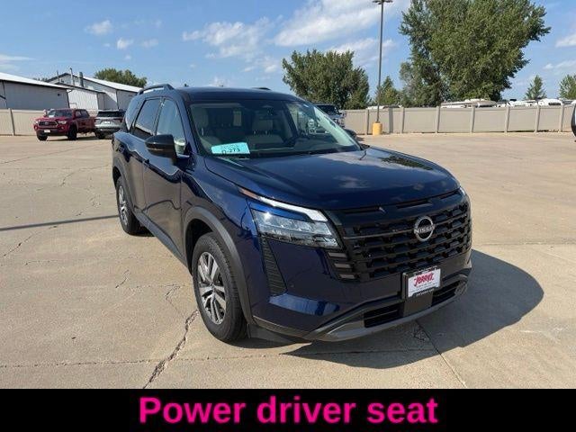 2026 Nissan Pathfinder SL 4WD