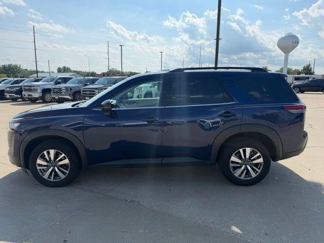 2026 Nissan Pathfinder SL 4WD